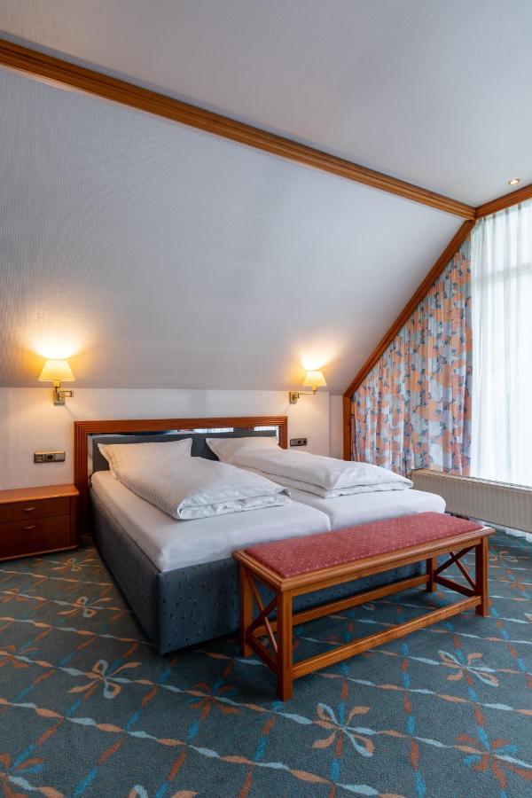 Hotel Wittekindsquelle バート・エーンハウゼン エクステリア 写真